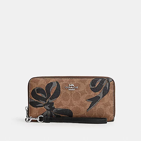 C.O.A.C.H Wallet