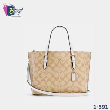 C.O.A.C.H  Mollie Tote