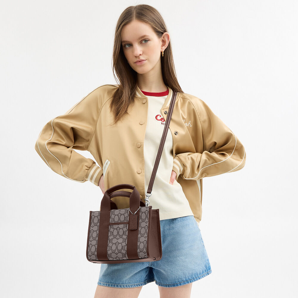 C.O.A.C.H Smith Tote Bag 24 In Signature Jacquard