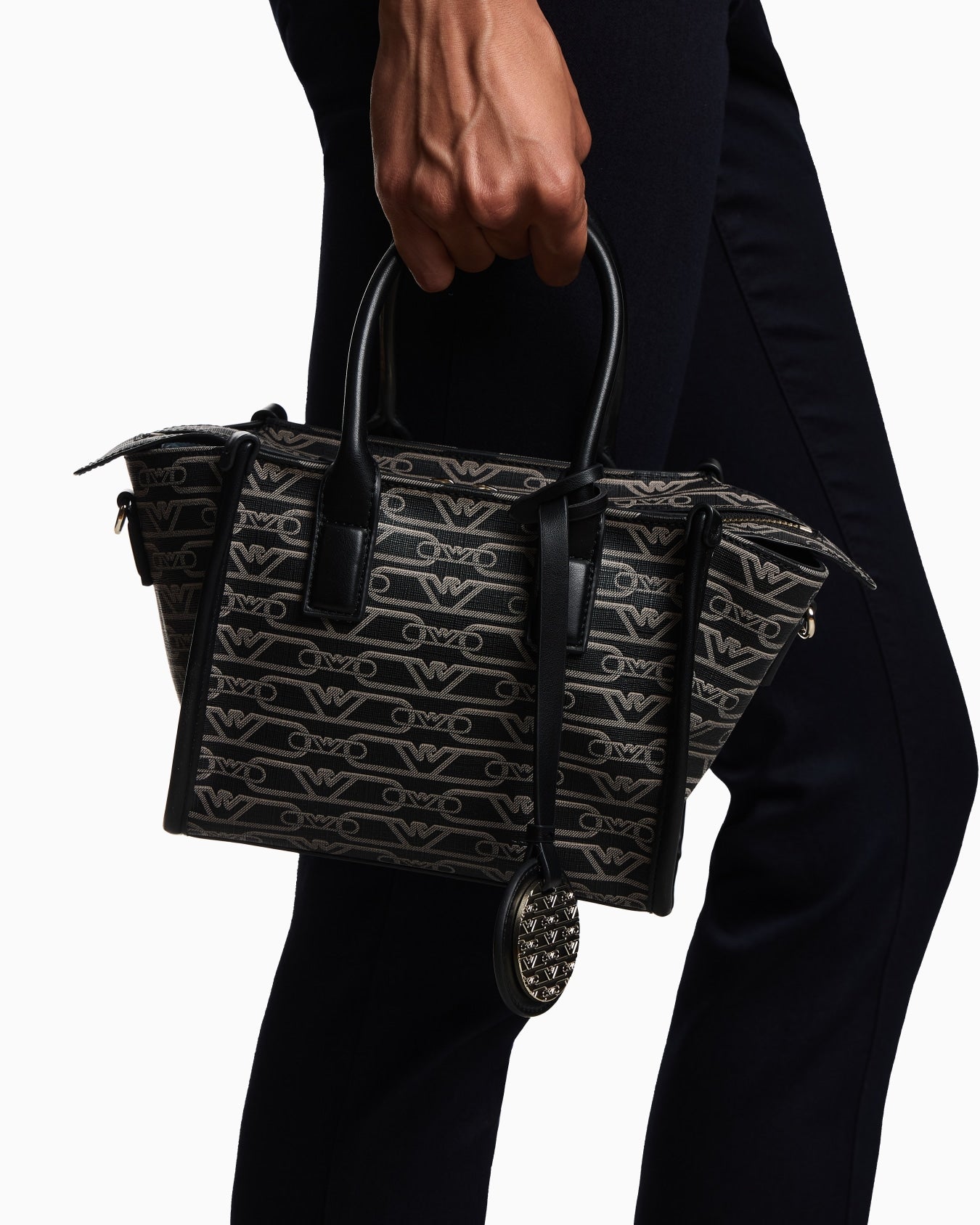 E.M.P.O.R.I.O A.R.M.A.N.I CROSS BAG