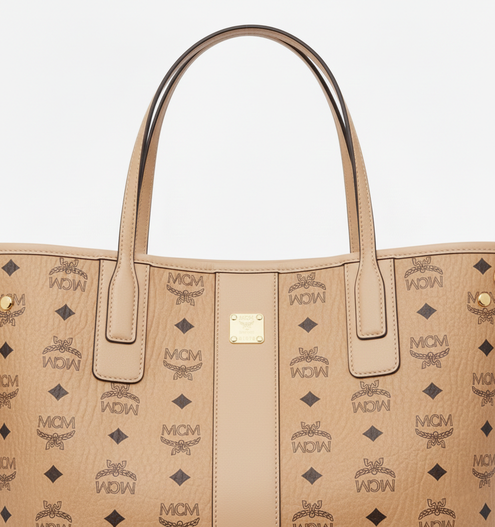 M.C.M REVERSIBLE SHOULDER BAG