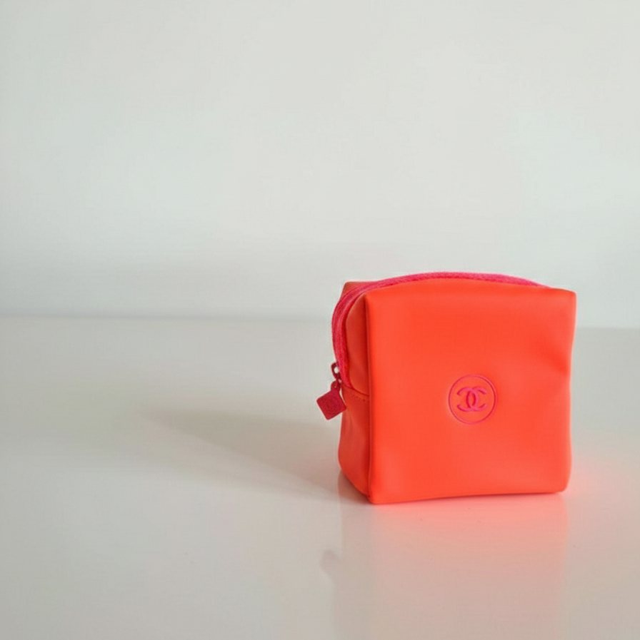 C.H.A.N.E.L MAKEUP BAG