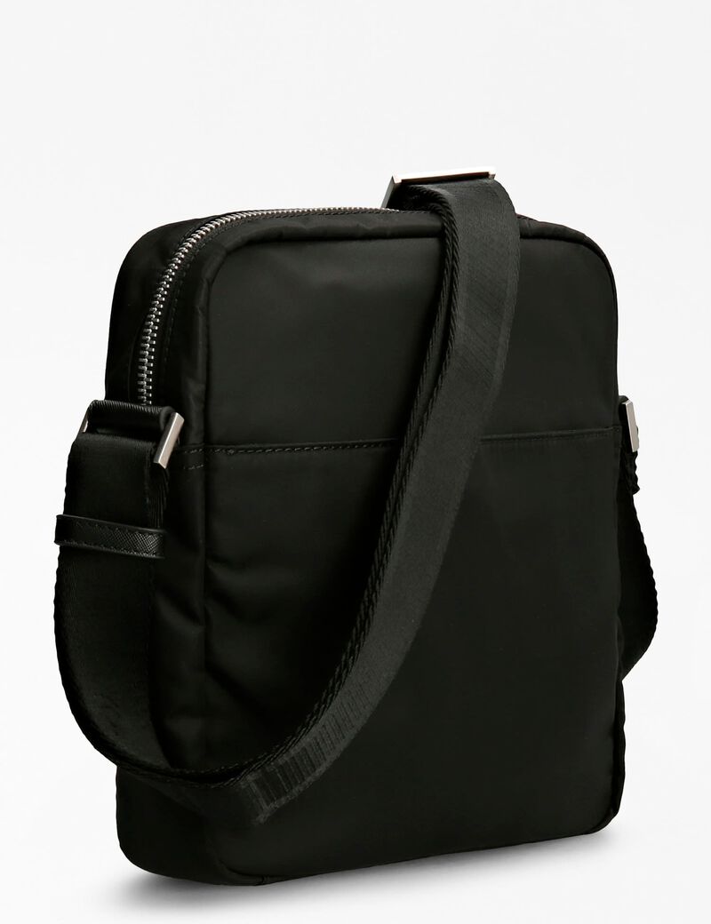 G.U.E.S.S  Certosa Smart Nylon Crossbody Bag