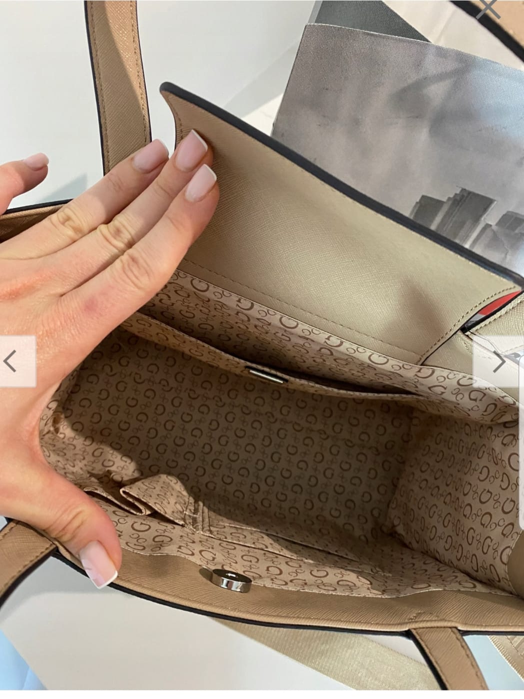 G.U.E.S.S SHOULDER  BAG