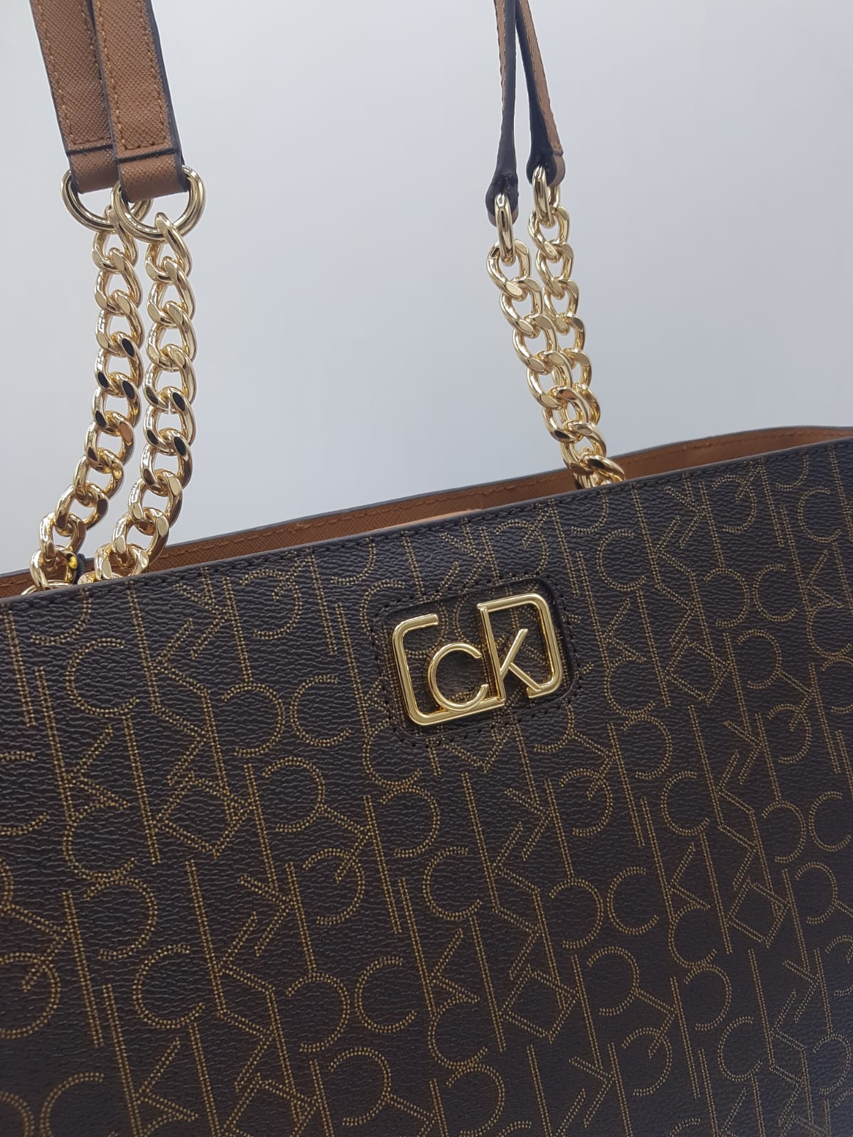 C.A.L.V.I.N. K.L.E.I.N. SHOULDER HANDBAG