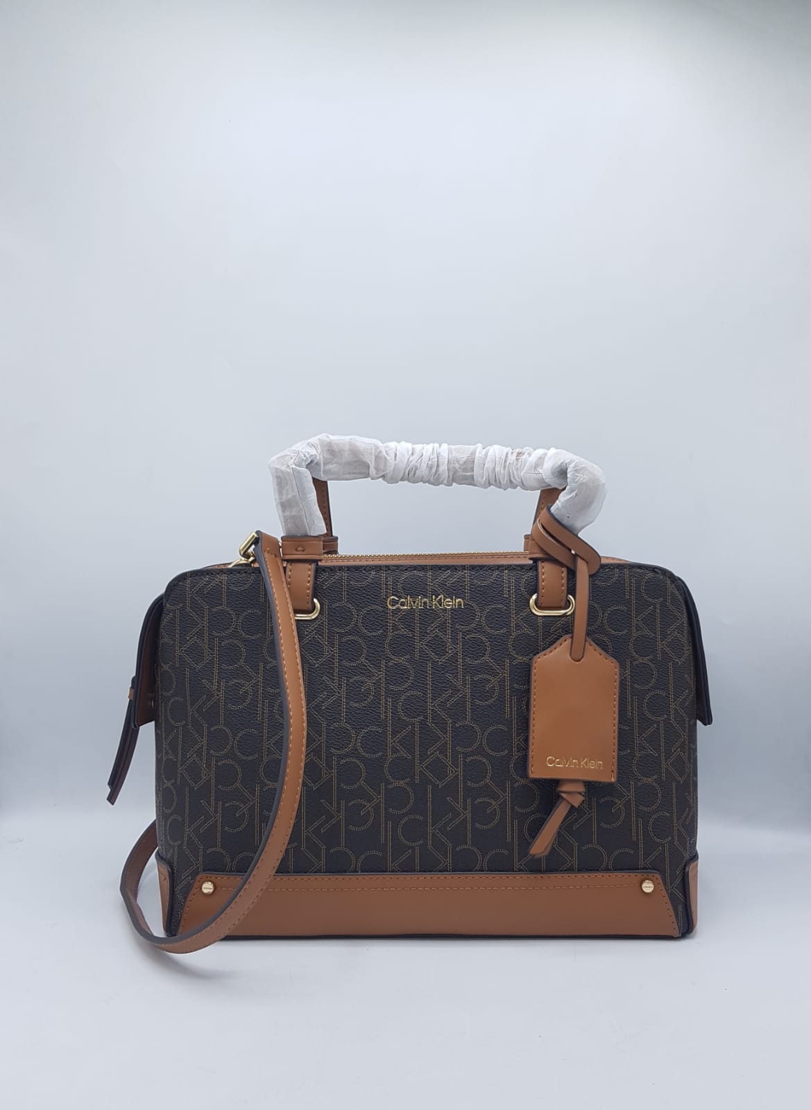 C.A.L.V.I.N. K.L.E.I.N.  Crossbody Bag