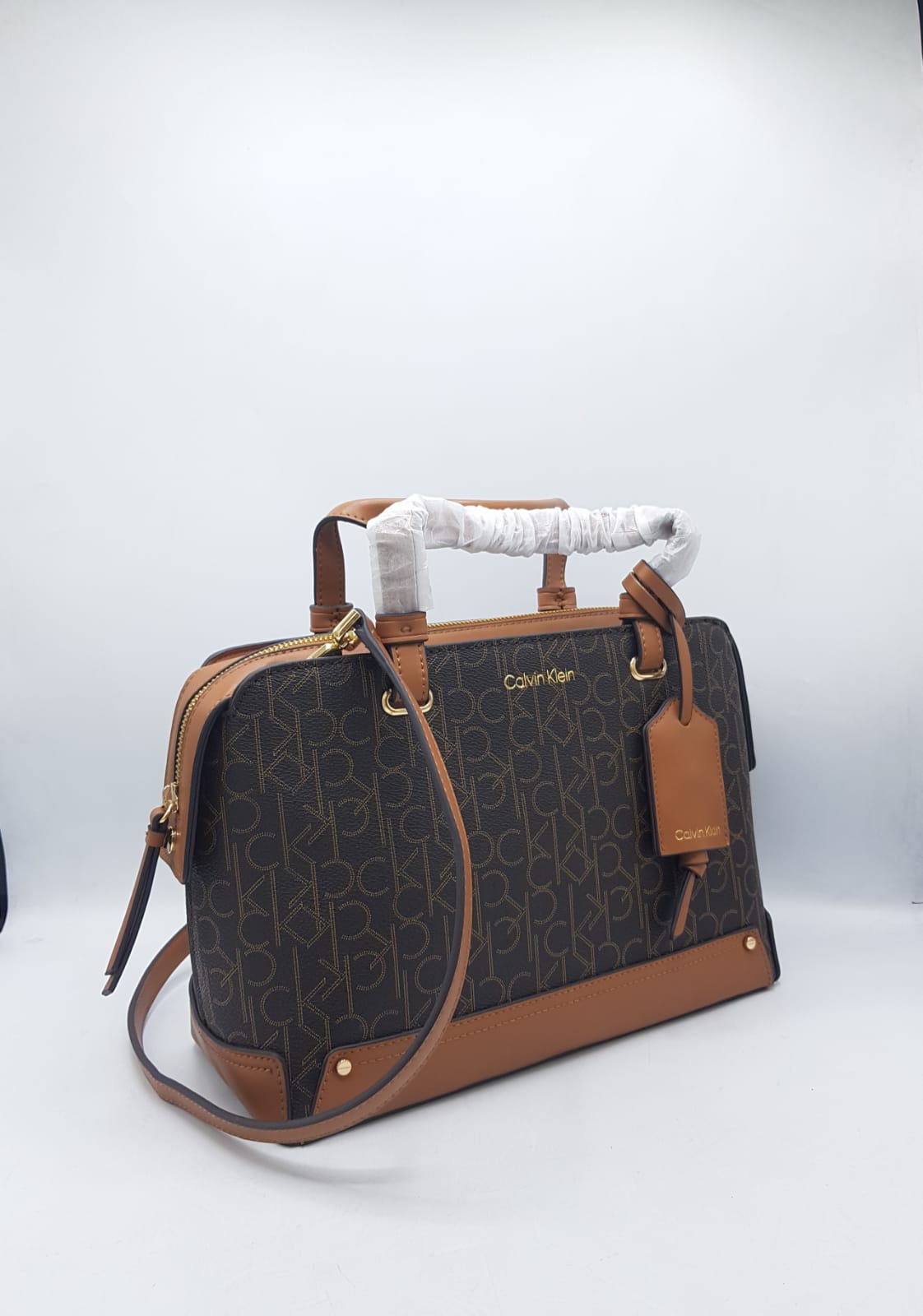 C.A.L.V.I.N. K.L.E.I.N.  Crossbody Bag