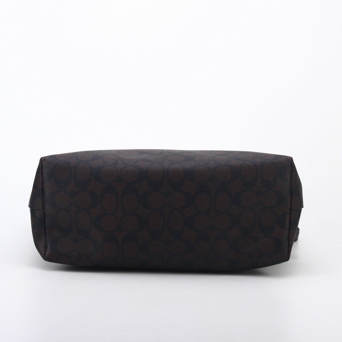 C.O.A.C.H Shoulder Zipper Bag