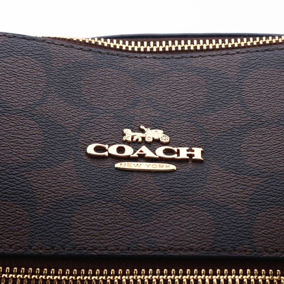 C.O.A.C.H Shoulder Zipper Bag