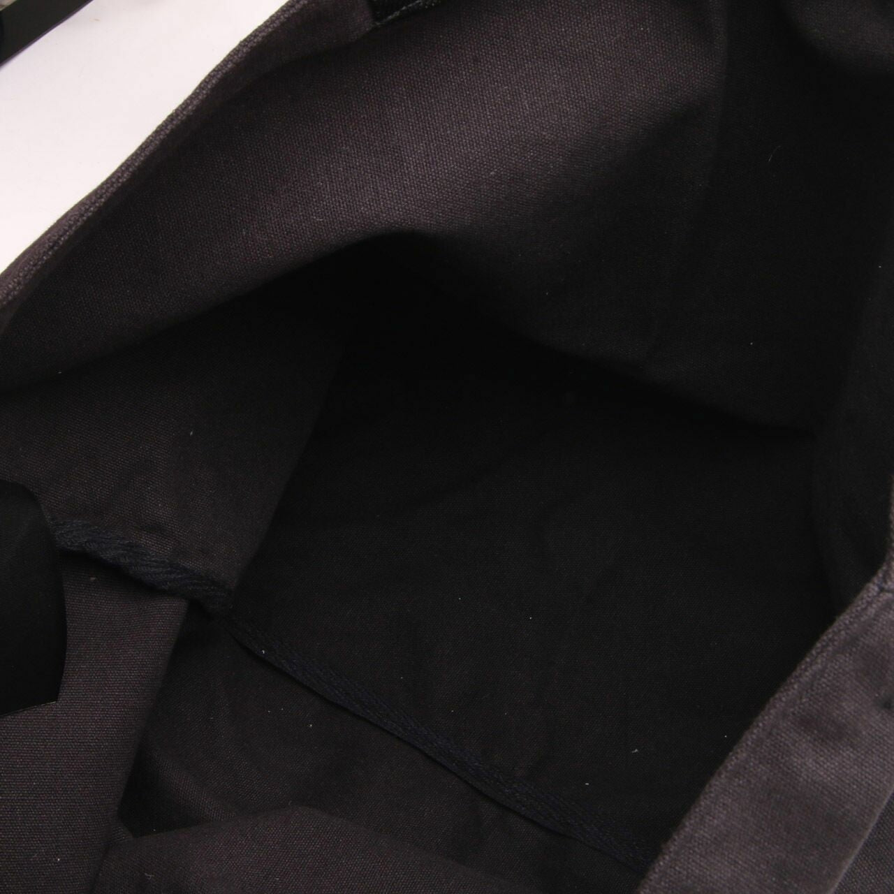 K.A.R.L L.A.G.E.R.F.E.L.D Shoulder Bag