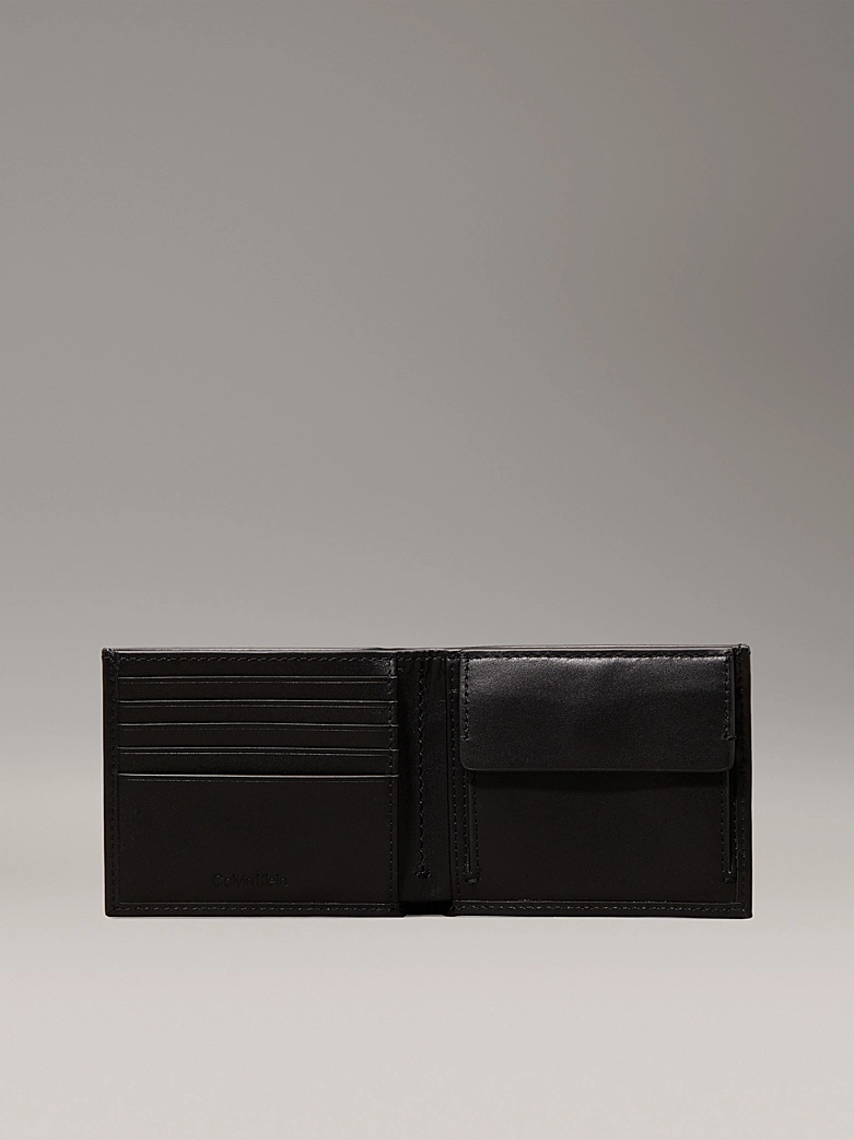 C.A.L.V.I.N K.L.E.I.N Leather Wallet