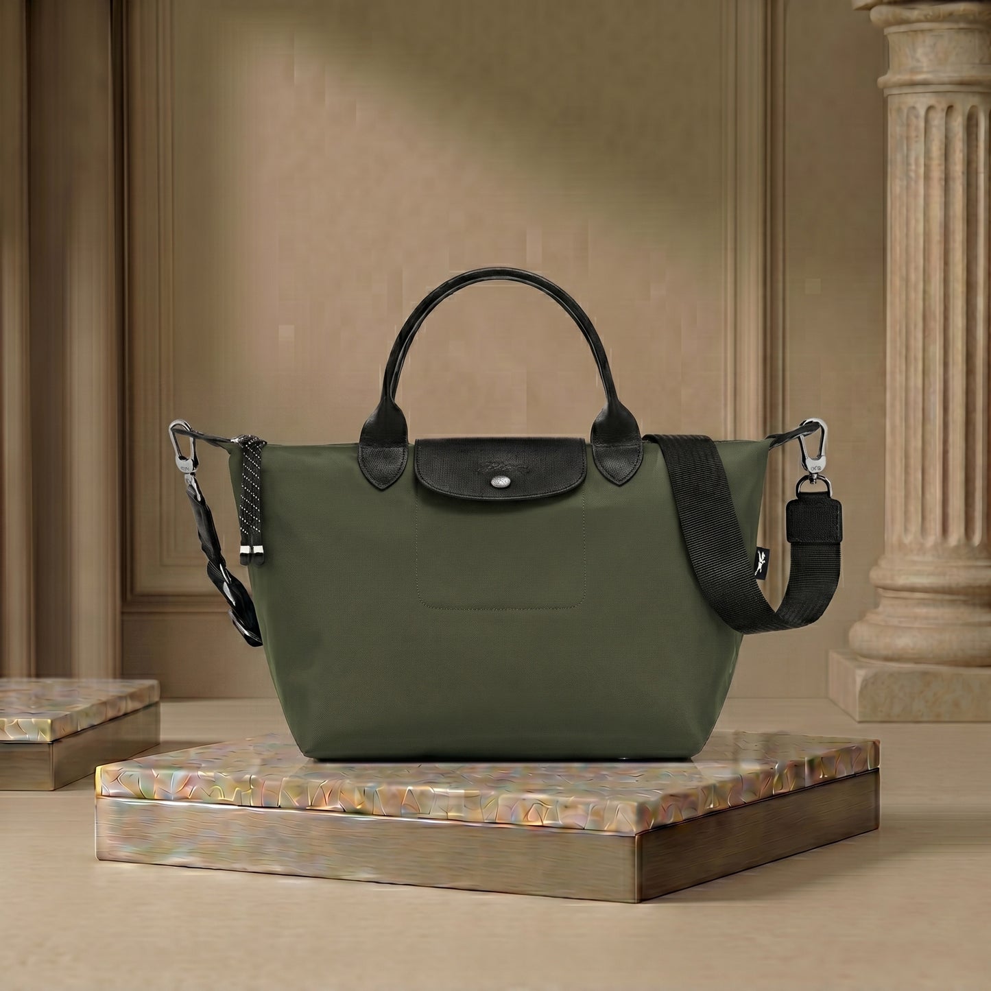 L.O-N.G.C.H-A.M.P Le Pliage Energy L Handbag