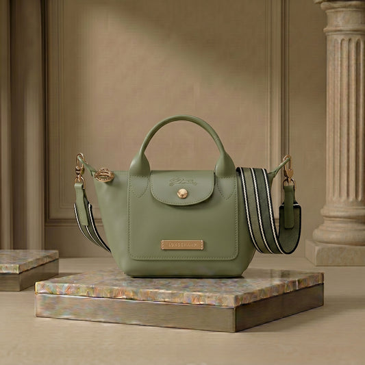 L.O-N.G.C.H-A.M.P Le Pliage Xtra Top Handle Bag XS