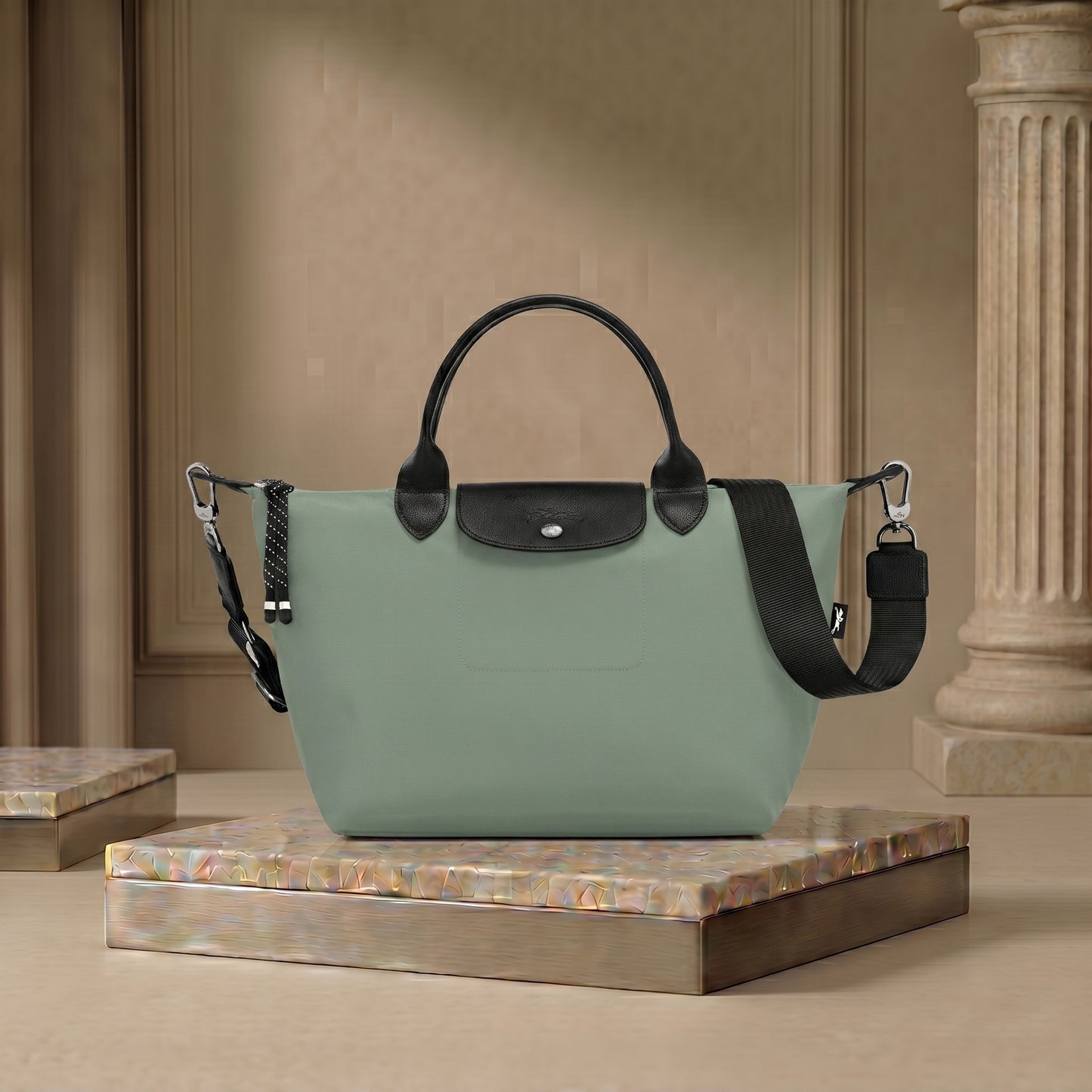L.O-N.G.C.H-A.M.P Le Pliage Energy L Handbag