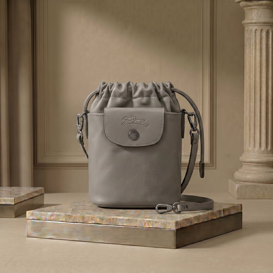 L.O-N.G.C.H-A.M.P Le Pliage Xtra Bucket bag