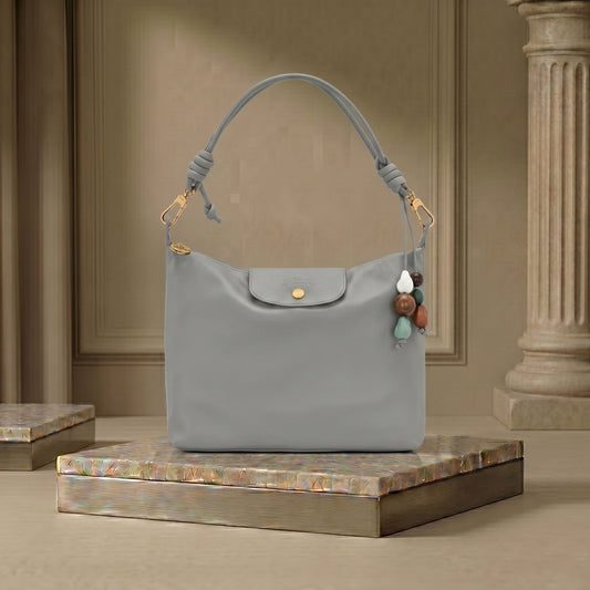L.O-N.G.C.H-A.M.P Le Pliage Xtra Hobo bag M