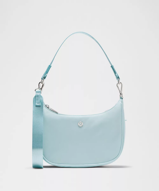 L.U.L.U.L.E.M.O.N City Essentials Small Shoulder Bag 3L