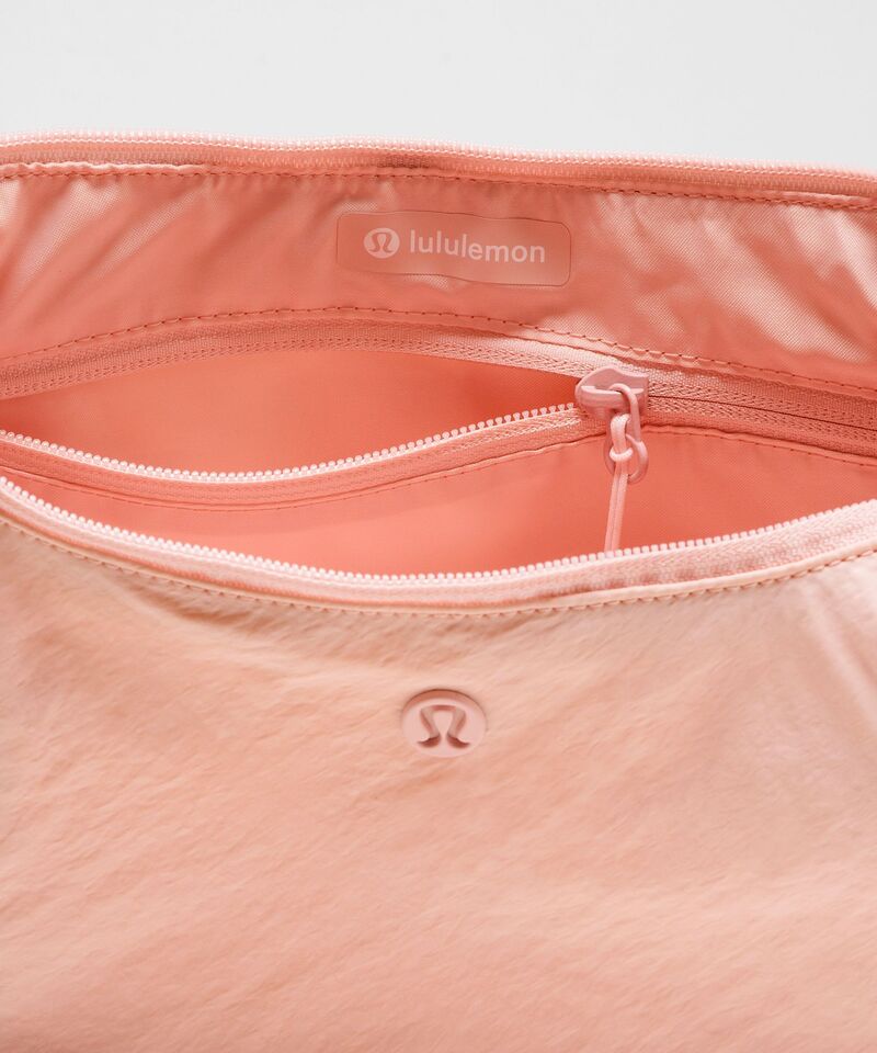 L.u.l.u.l.e.m.o.n Shoulder Crossbody Bag
