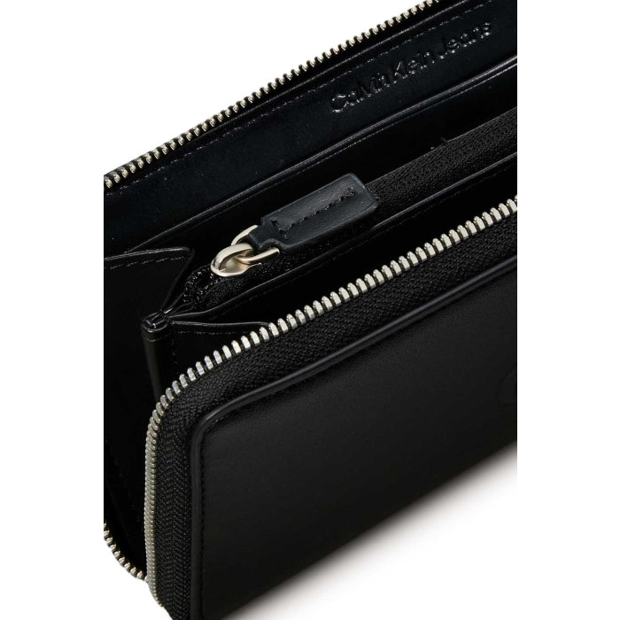 C.A.L.V.I.N K.L.E.I.N RFID Wallet With Monogram