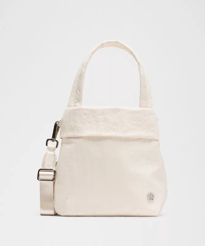 L.u.l.u.l.e.m.o.n Level Small Tote Bag