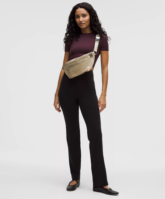 L.U.L.U.L.E.M.O.N City Essentials Belt Bag 3L