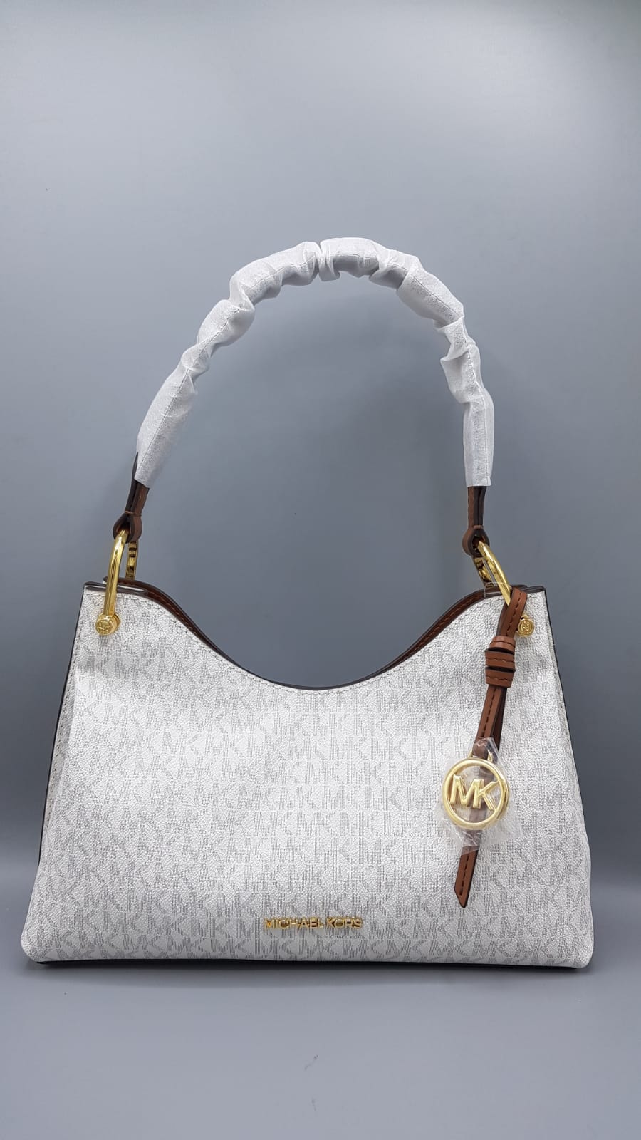 M.I.C.H.A.E.L K.O.R.S Joan Medium Magnetic Snap Shoulder Bag