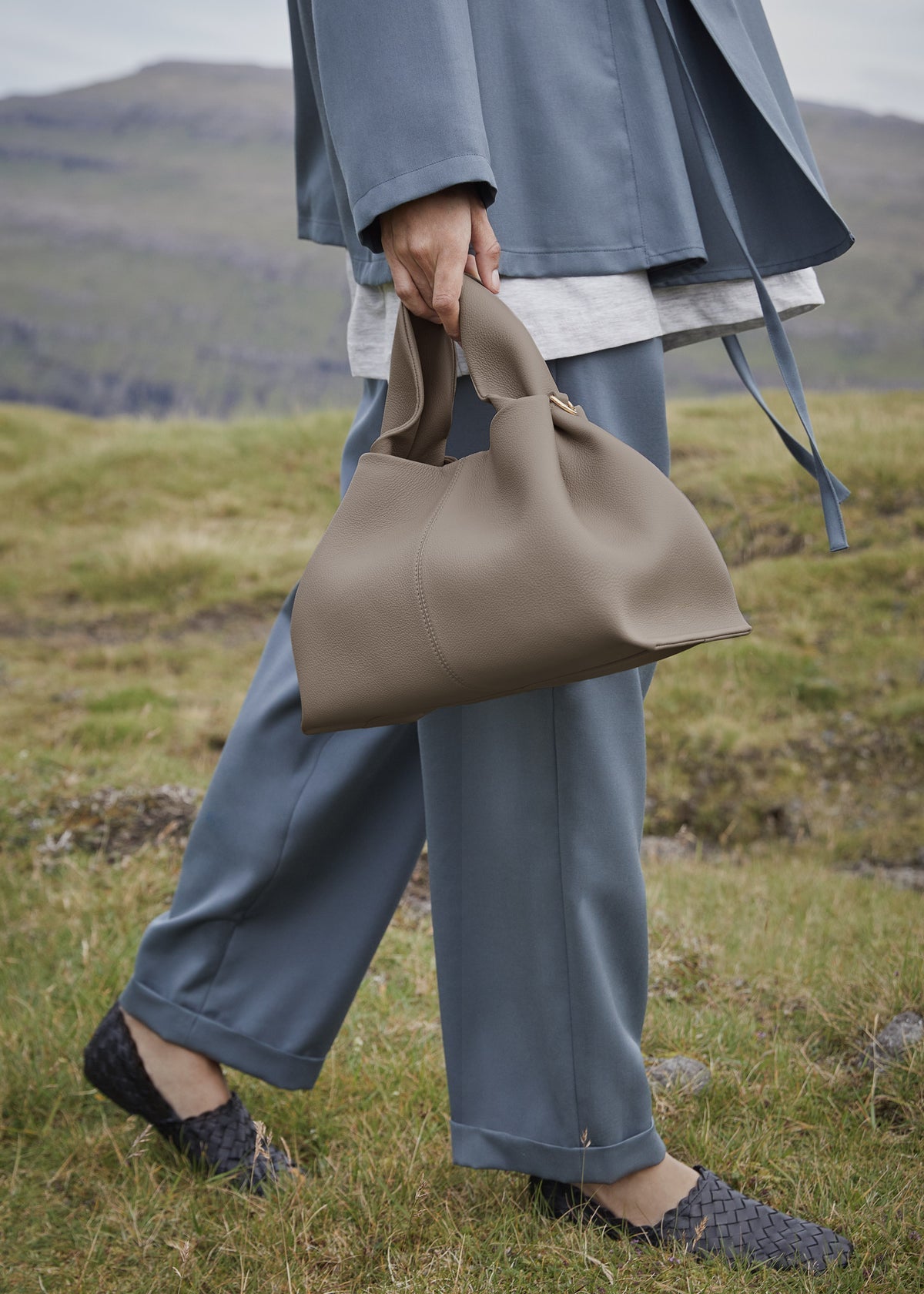 P.O.L.E.N.E NUMERO  NEUF  CROSSBODY & HANDBAG