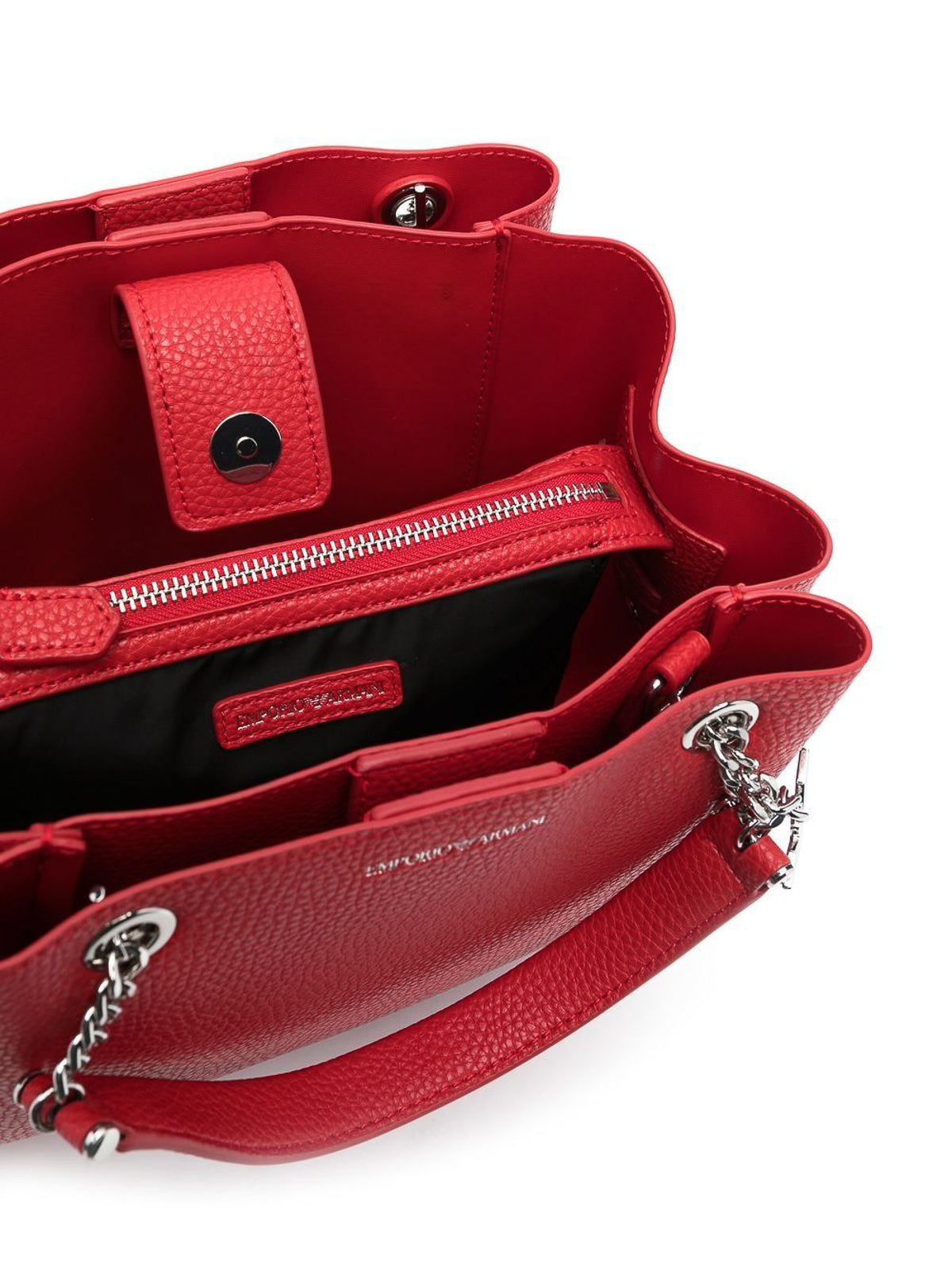 E.M.P.O.R.I.O A.R.M.A.N.I SHOULDER BAG