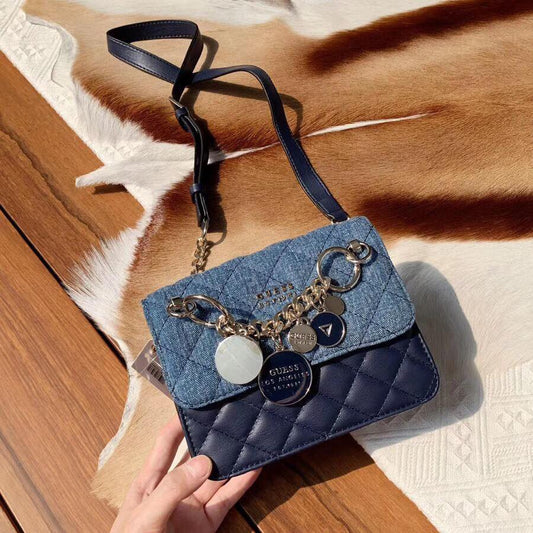 G.U.E.S.S CROSSBODY BAG