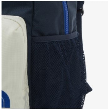 T.H.E N.O.R.T.H F.A.C.E K'S Switch  Medium BACKPACK