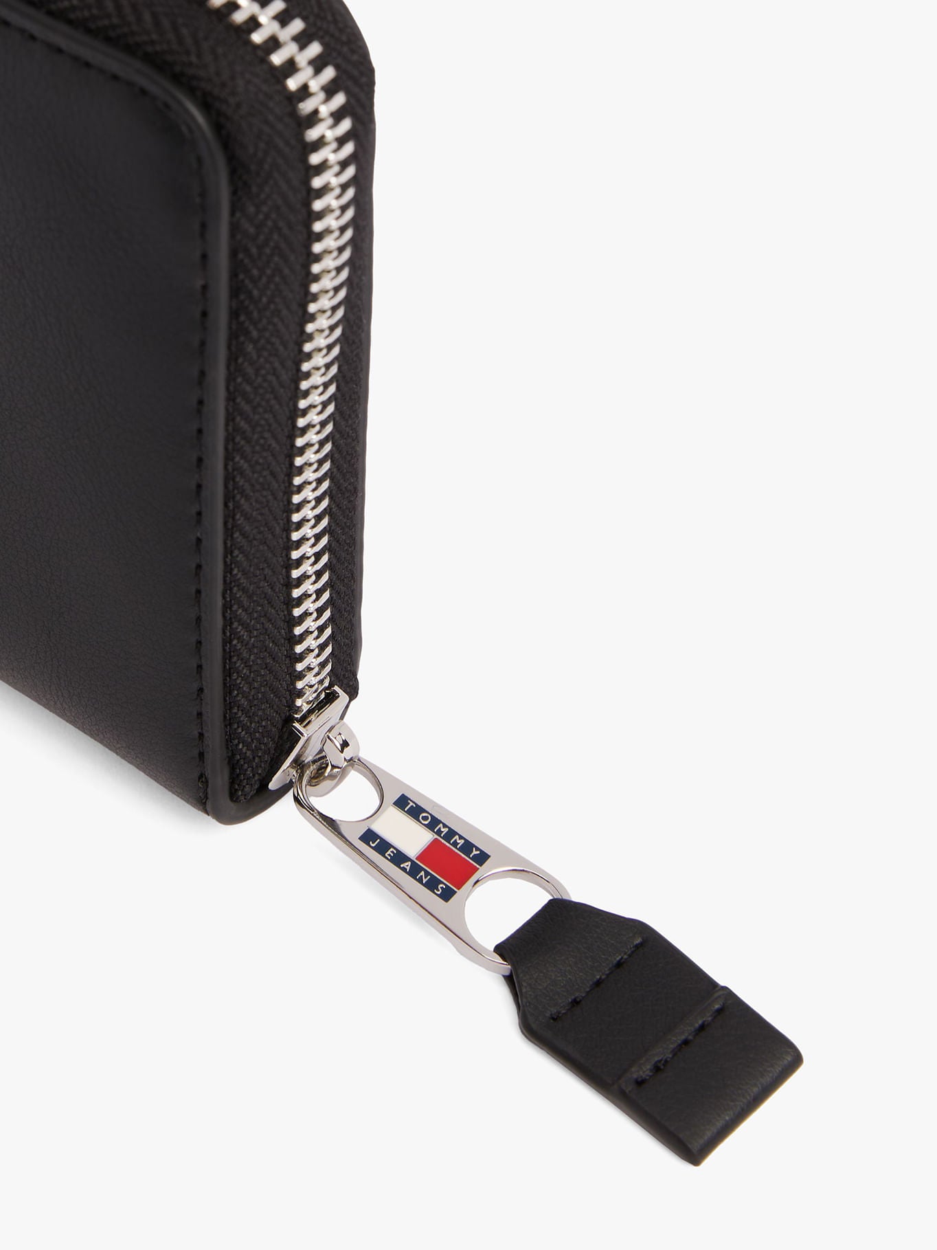 T.O.M.M.Y H.I.L.F.I.G.E.R Essential Zip Wallet