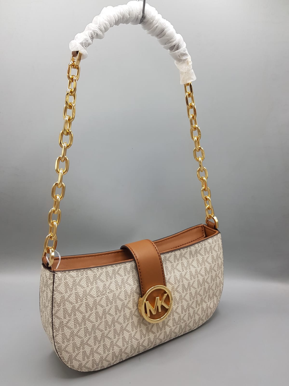 M.I.C.H.A.E.L K.O.R.S Shoulder Bag