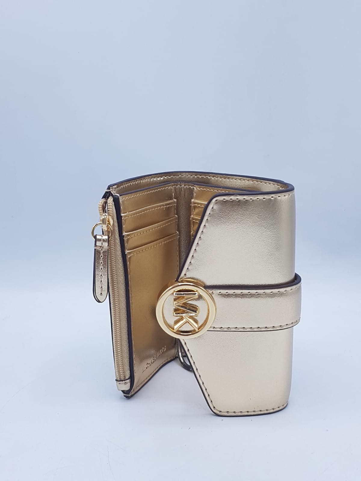 M.I.C.H.A.E.L K.O.R.S TRI FOLD WALLET