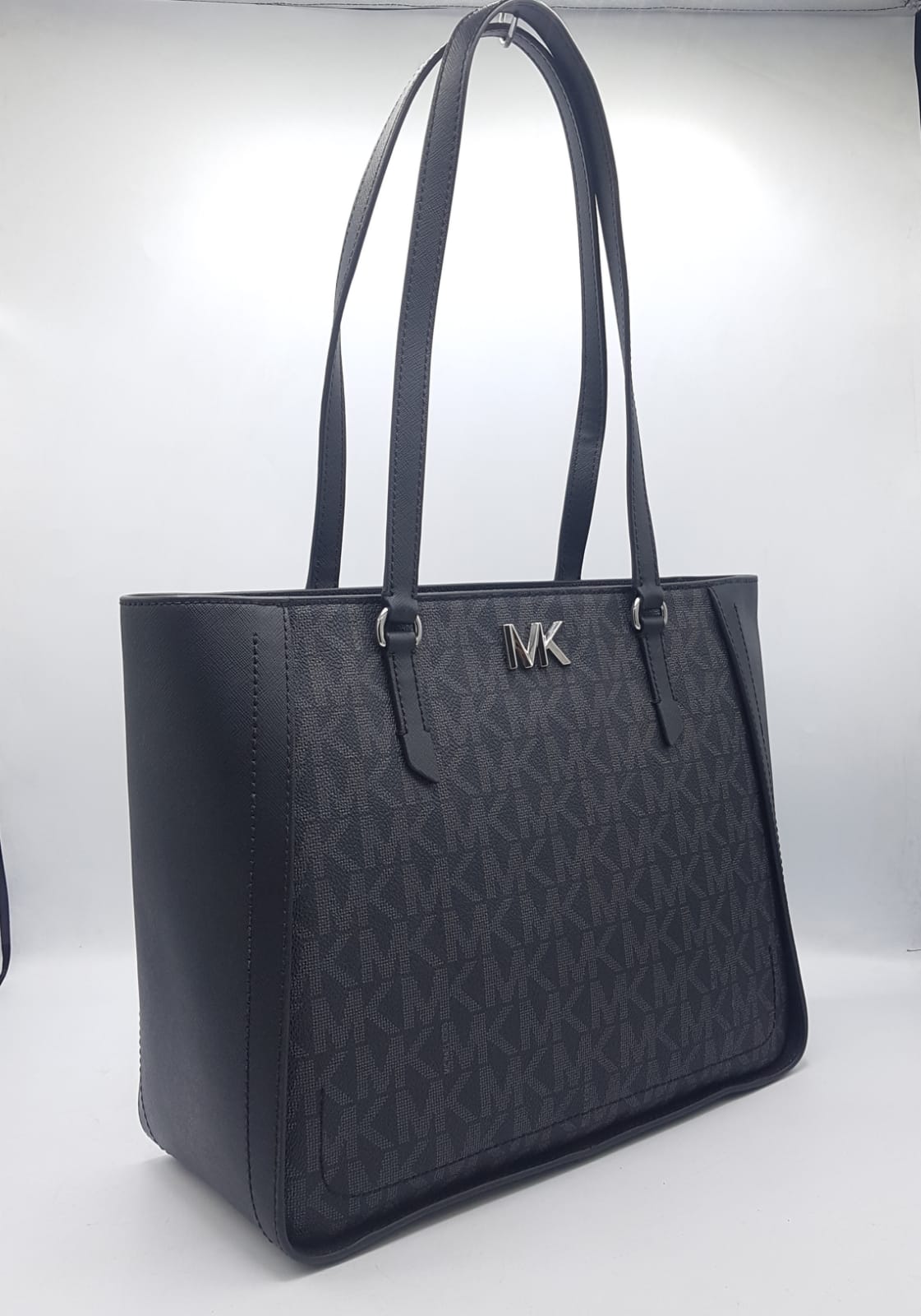 M.I.C.H.A.E.L K.O.R.S SHOULDER BAG