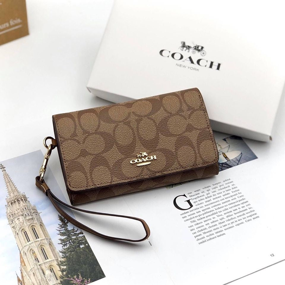 COACH FLAP PHONE Size Wallet