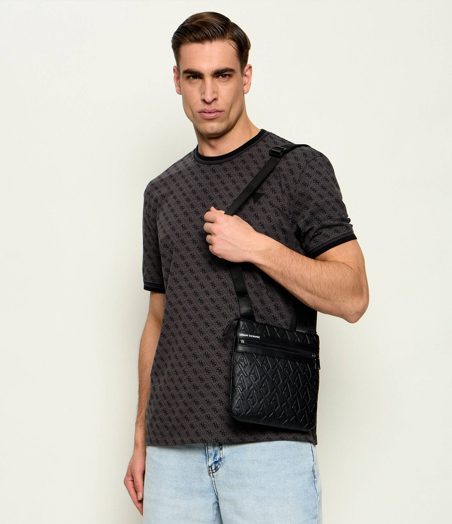 A.R.M.A.N.I E.X.C.H.A.N.G.E Reporter bag