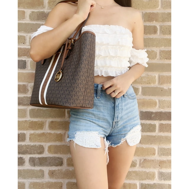 M.I.C.H.A.E.L K.O.R.S Jet Set Travel Large Chain Shoulder Tote