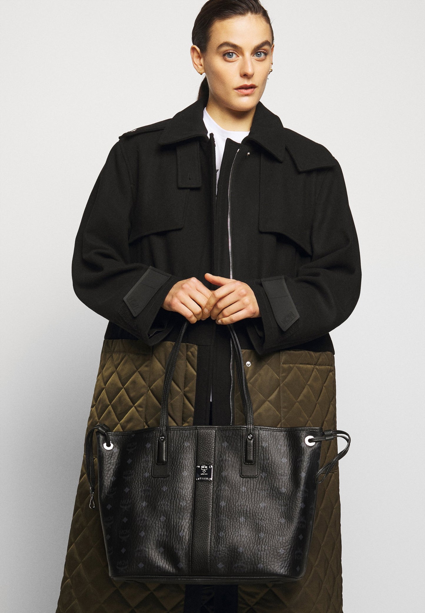 M.C.M Visetos Medium Liz Reversible Shopper Tote Bag