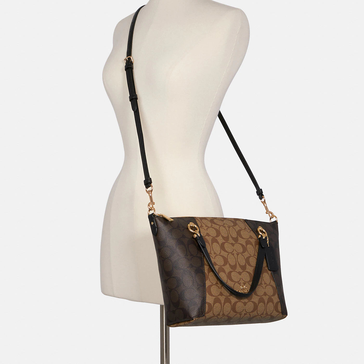 C.O.A.C.H Shoulder/Crossbody Bag