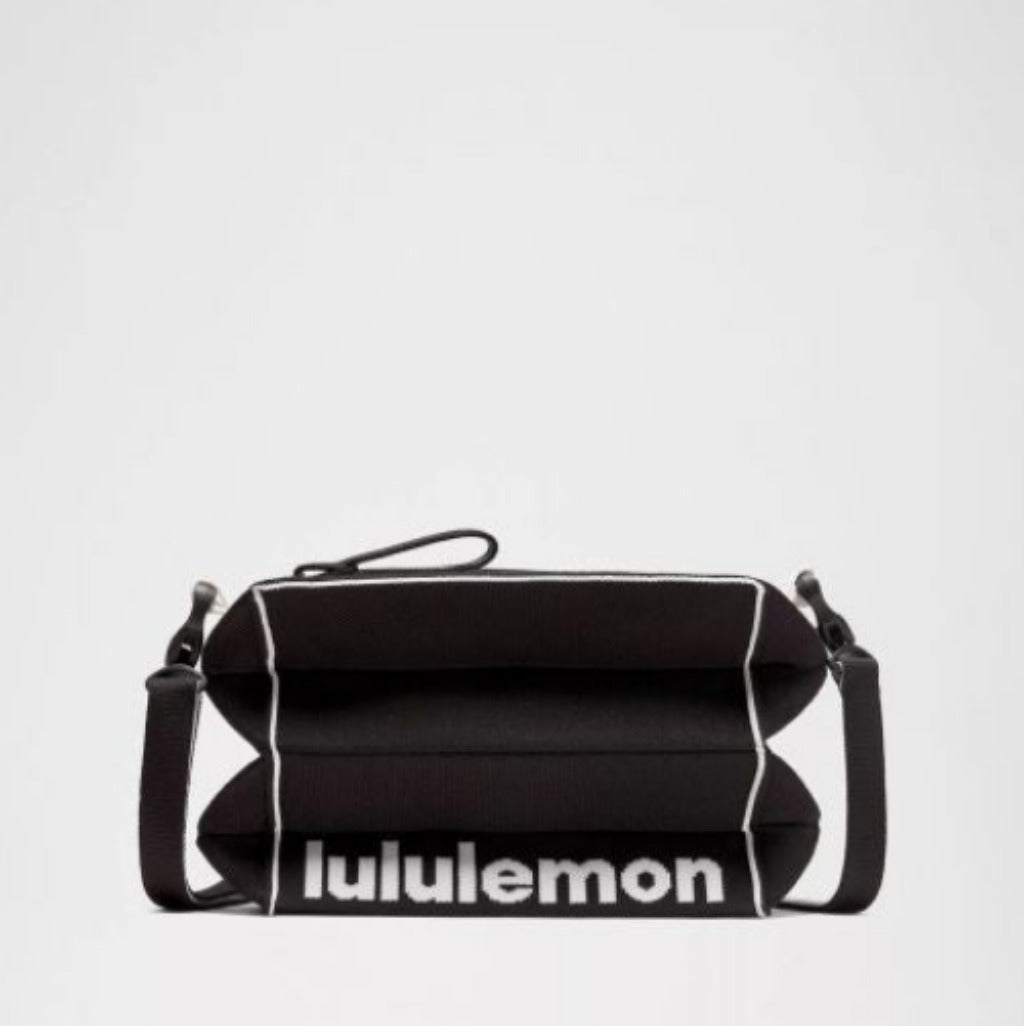 L.U.L.U.L.E.M.O.N Fold It Hold Crossbody Bag 3L