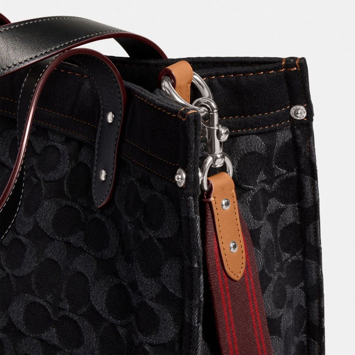 C.O.A.C.H. Field Tote In Signature Denim