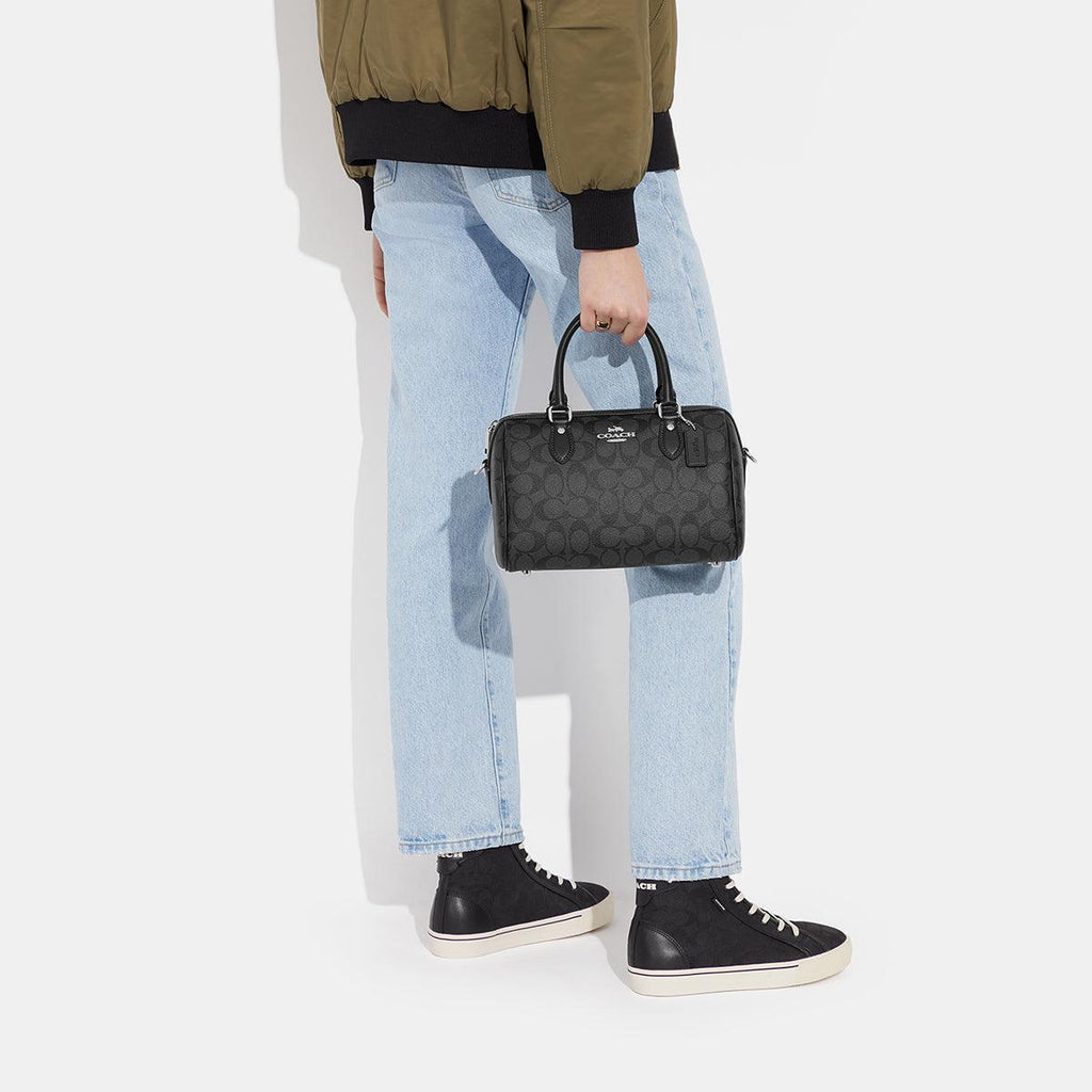 C.O.A.C.H. CROSS HANDBAG