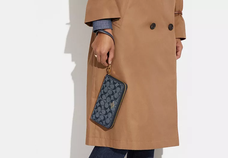 C.O.A.C.H Long Zip Around Wallet In Signature Chambray Wristlet