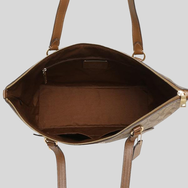 C.O.A.C.H Shoulder Zipper Bag