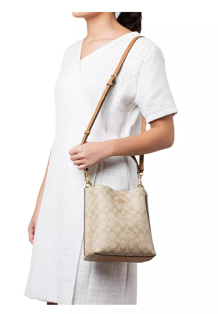 C.O.A.C.H. SHOULDER HANDBAG