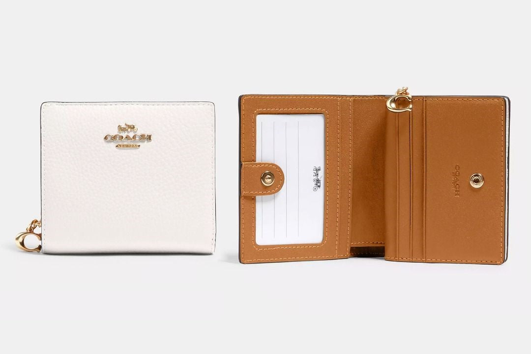 C.O.A.C.H Snap Wallet