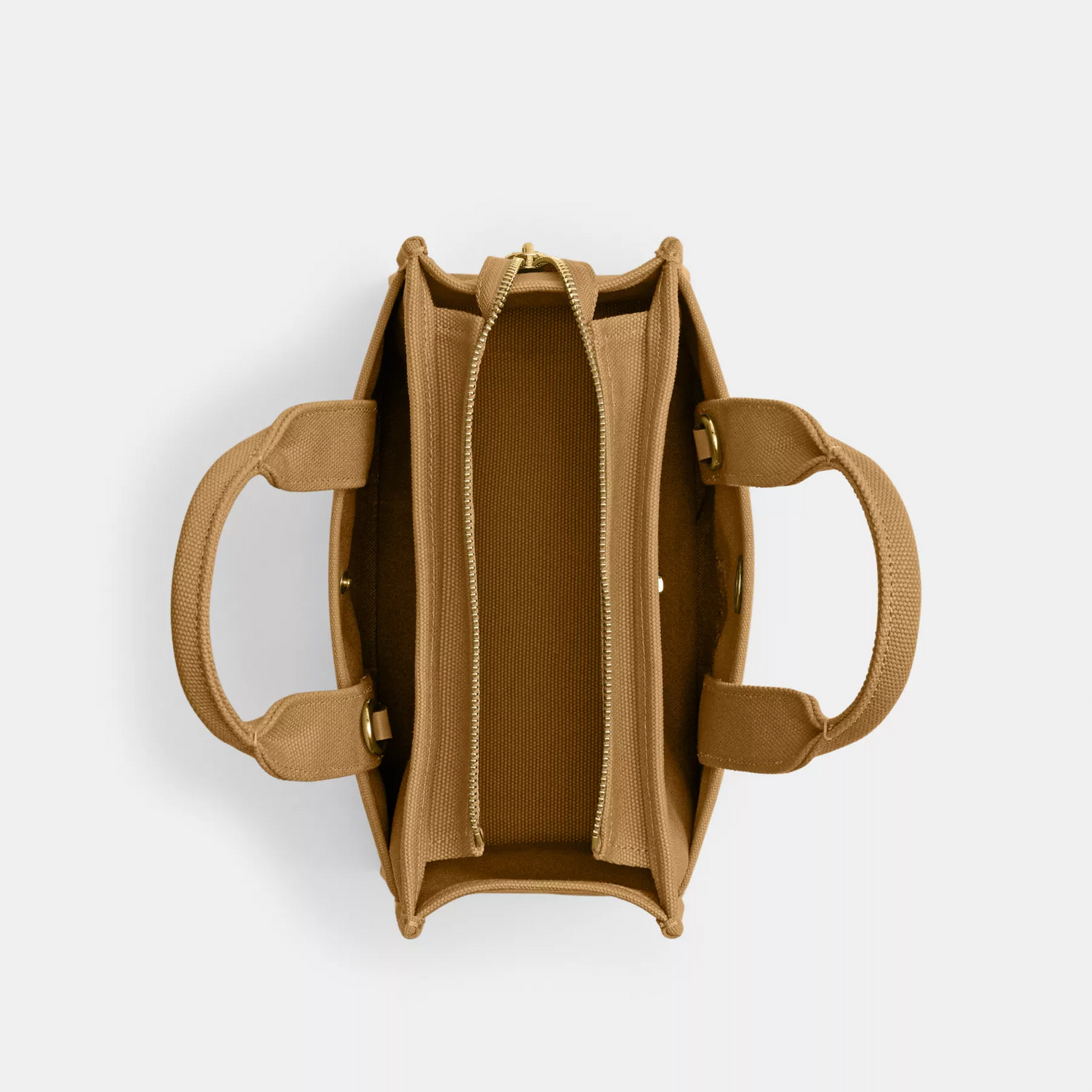 C.O.A.C.H CARGO TOTE BAG 26