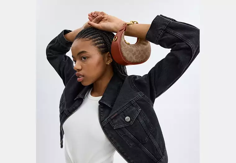 C.O.A.C.H Jonie Bag In Signature Canvas