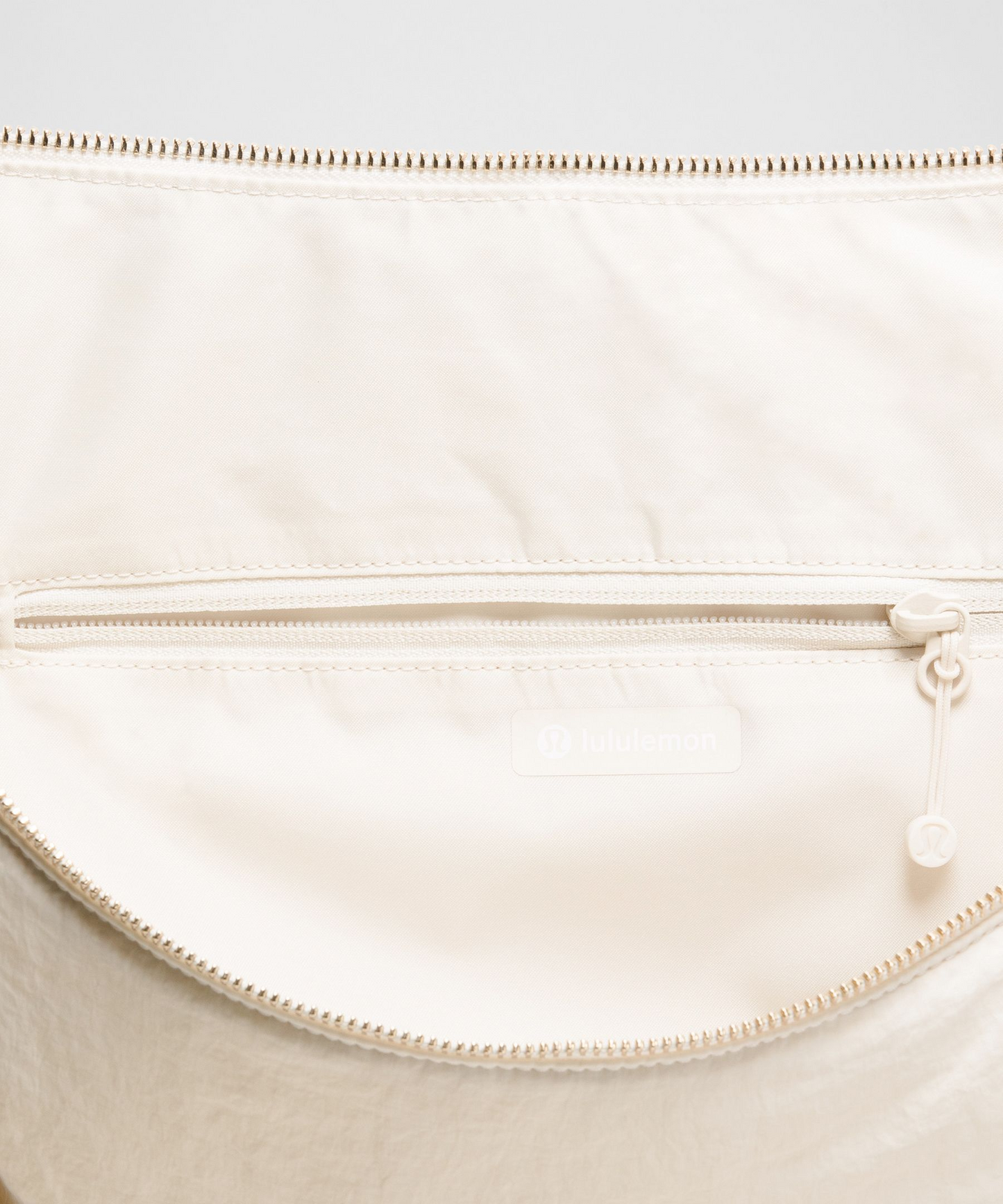 L.U.L.U.L.E.M.O.N Convertible Large Multi-functional Pleated Crossbody Bag 16L
