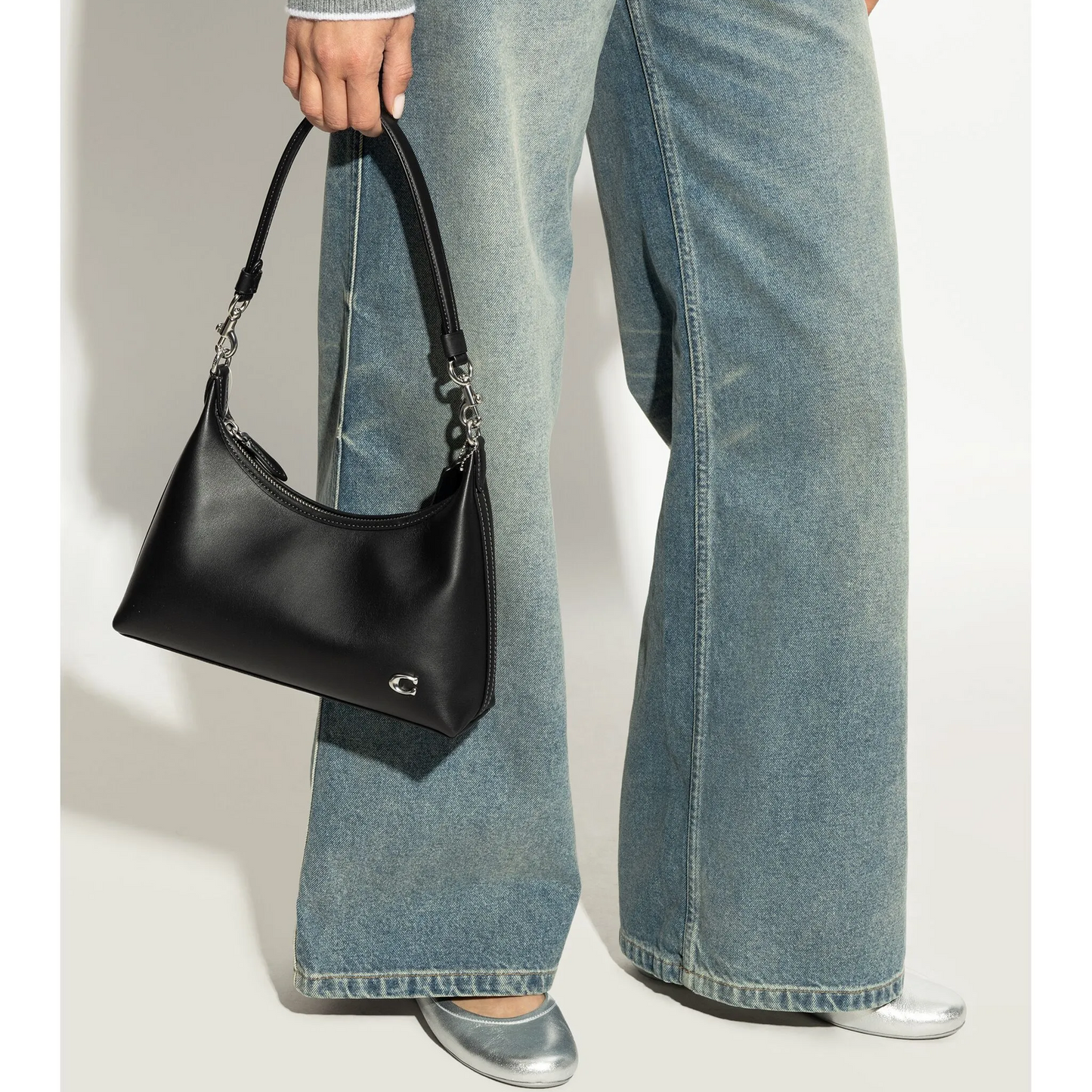 C.O.A.C.H Juliet Shoulder Bag 25